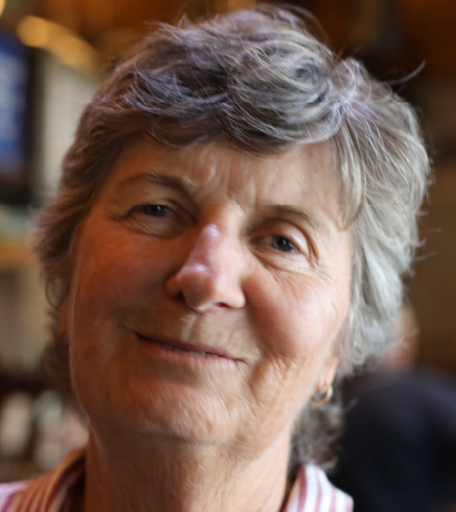 Piranha.Extend.Fields.StringField